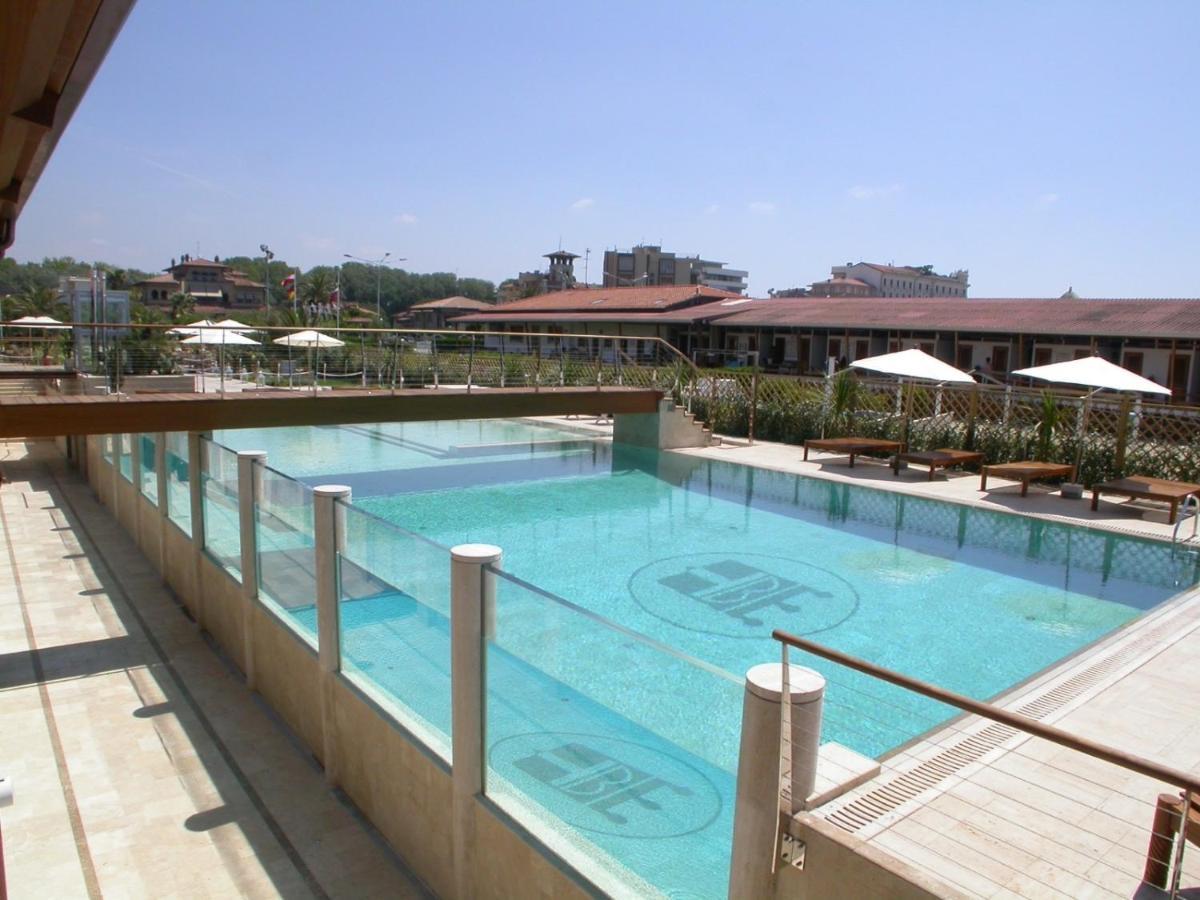 شقة Teresita Wellness Club فياريجيو المظهر الخارجي الصورة
